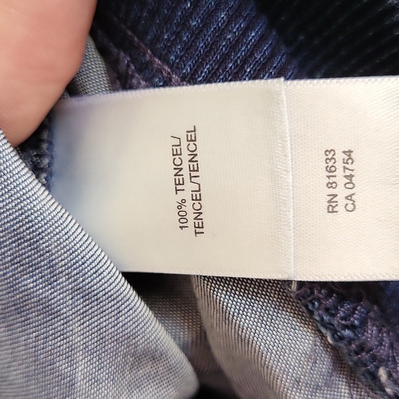 Kenneth Cole Tencel Tops - Picture 14 of 14